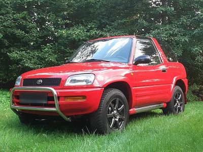 Second-hand Toyota RAV4 128 CP (94 kW) 1997 Roșu SUV