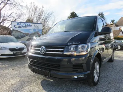 Usata VW T6 Comfortline 150 CV (110 kW) 2015 Blu Furgone