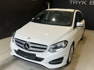Gebraucht Mercedes B200 136 PS (100 kW) 2015 Weiß Van / Kleinbus