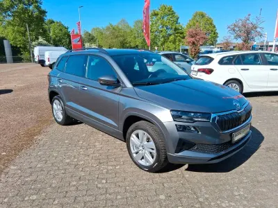 Usata Skoda Karoq Selection 150 CV (110 kW) 2024 Grigio SUV
