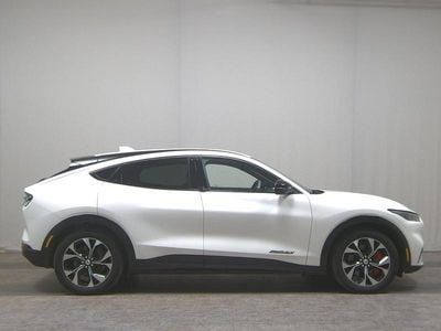 Gebraucht Ford Mustang Mach-E 272 kW (371 PS) 2022 Weiss SUV