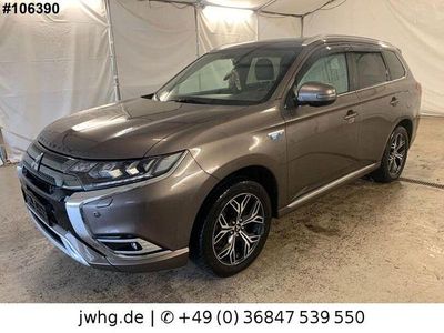 Braun Gebraucht 2021 Mitsubishi Outlander P-HEV Plus SUV | 21.950 € (Fairer Preis)