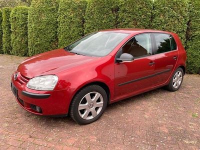 Gebraucht VW Golf VI Trendline 80 PS (58 kW) 2008 Rot Kleinwagen