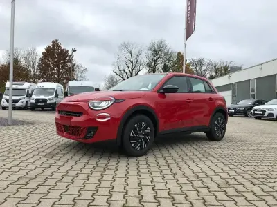 Gebraucht Fiat 600E Red 114 kW (156 PS) 2023 Rot SUV