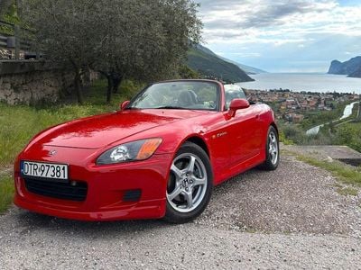 Honda S 2000