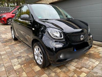 Schwarz Gebraucht 2019 Smart ForFour Passion Kleinwagen | 11.399 € (Etwas zu teuer)