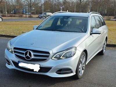 Gebraucht Mercedes E300 Avantgarde 231 PS (169 kW) 2015 Silber Limousine