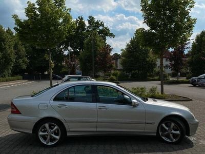 Mercedes C270