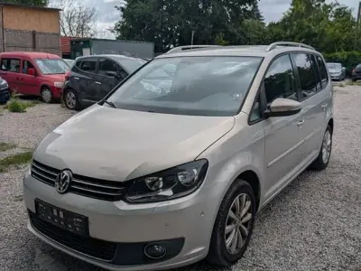 Gebraucht VW Touran Highline 140 PS (102 kW) 2013 Silber Van / Kleinbus