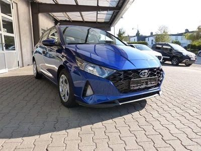 Gebraucht Hyundai i20 101 PS (74 kW) 2023 Blau Kleinwagen