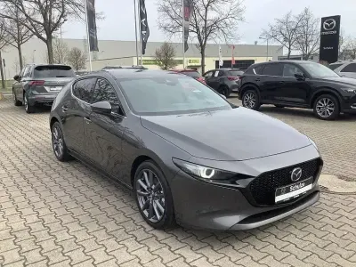 Usata Mazda 3 Selection 122 CV (89 kW) 2022 Grigio Berlina