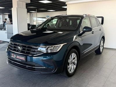 Blau Gebraucht 2023 VW Tiguan R SUV | 27.450 € (Superpreis)