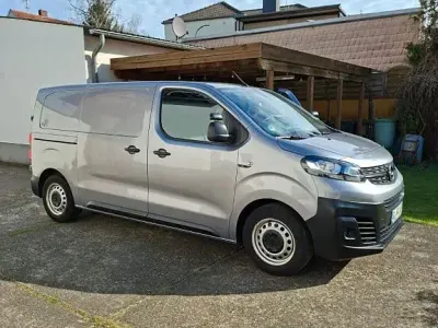 Gebraucht Opel Vivaro-e Combi 102 PS (75 kW) 2024 Grau Van / Kleinbus