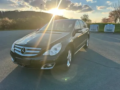 Gebraucht Mercedes R280 190 PS (139 kW) 2007 Schwarz Van / Kleinbus