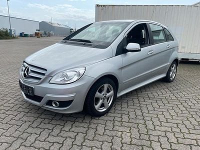 Mercedes B180