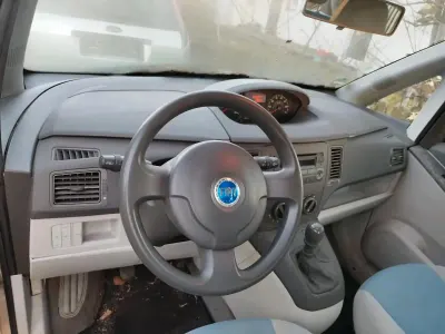 Second-hand Fiat Idea 80 CP (58 kW) 2004 Gri Monovolum