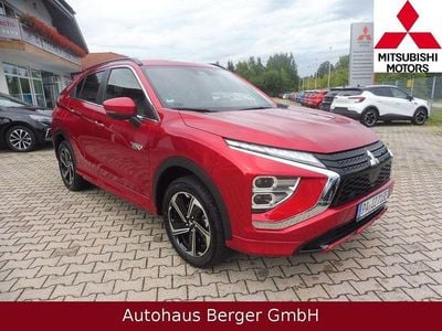 Rot Gebraucht 2024 Mitsubishi Eclipse Cross Select SUV | 27.980 € (Guter Preis)