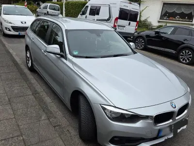 Gebraucht BMW 318 Advantage 150 PS (110 kW) 2016 Silber Kombi