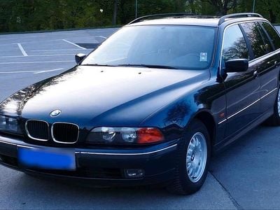 Gebraucht BMW 520 150 PS (110 kW) 1999 Blau Kombi