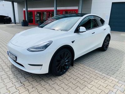 Gebraucht Tesla Model Y Performance 392 kW (534 PS) 2022 Weiß SUV
