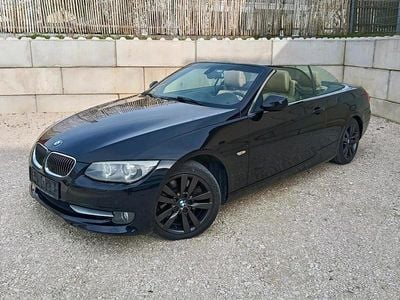Gebraucht BMW 325 Cabriolet Sport Line 204 PS (150 kW) 2011 Schwarz Cabrio