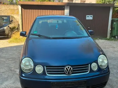Gebraucht VW Polo 80 PS (58 kW) 2004 Blau Kleinwagen