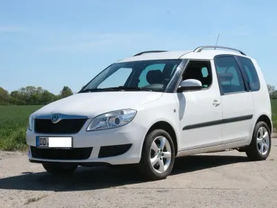 Gebraucht Skoda Roomster Family 86 PS (63 kW) 2012 Weiß Van / Kleinbus