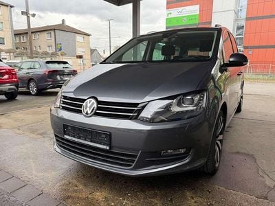 Gebraucht VW Sharan Sound 184 PS (135 kW) 2017 Indiumgrau Van / Kleinbus