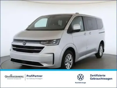 Gebraucht VW Caravelle Style 150 PS (110 kW) 2025 Light grey metallic Van