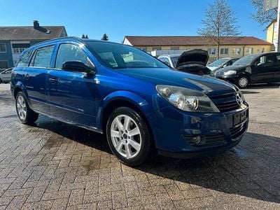 Blau Gebraucht 2005 Opel Astra Kombi | 2.900 € (Etwas zu teuer)