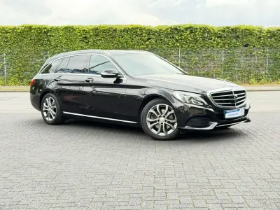 Gebraucht Mercedes C220 170 PS (125 kW) 2015 Schwarz Limousine