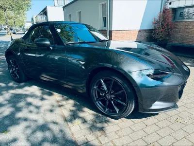 Używany Mazda MX5 Kazari 184 KM (135 kW) 2023 Szary Kabriolet