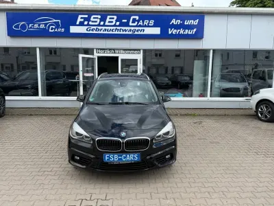 Gebraucht BMW 218 Sport Line 150 PS (110 kW) 2017 Schwarz Kombi