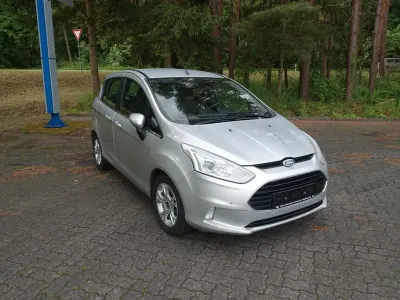 Gebraucht Ford B-MAX Titanium 101 PS (74 kW) 2017 Silber Van / Kleinbus