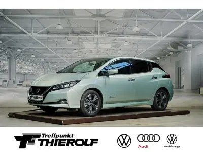 Gebraucht Nissan Leaf N-Connecta 89 kW (122 PS) 2019 Grün Kleinwagen