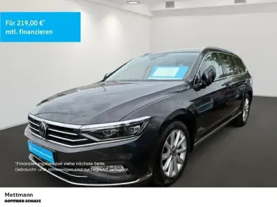 Używany VW Passat Elegance+ 150 KM (110 kW) 2022 Szary Kombi