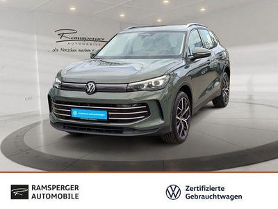 Usata VW Tiguan Elegance 193 CV (141 kW) 2025 Verde SUV