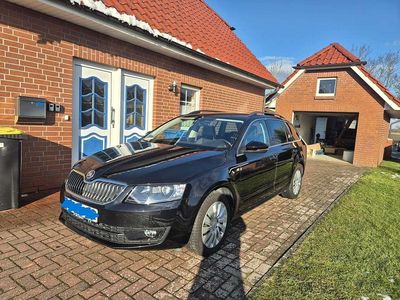 Gebraucht Skoda Octavia Elegance 150 PS (110 kW) 2014 Schwarz Kleinwagen