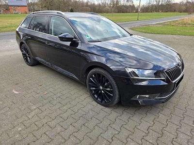 Gebraucht Skoda Superb Style 179 PS (131 kW) 2018 Schwarz Kombi