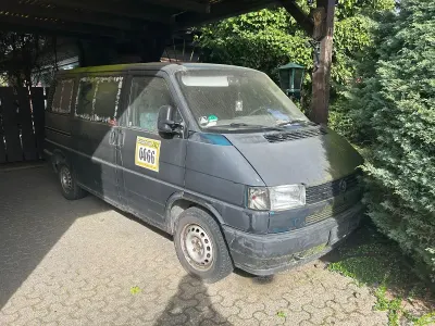 Używany VW T4 68 KM (50 kW) 1995 Zielony Van
