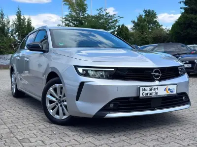 Gebraucht Opel Astra Elegance 131 PS (96 kW) 2023 Silber Kleinwagen