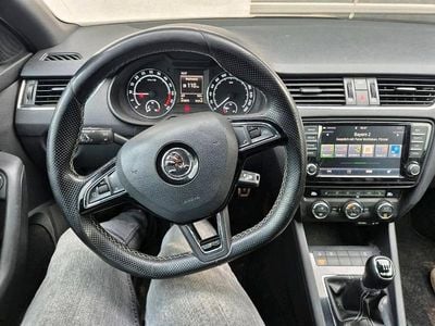 Gebraucht Skoda Octavia RS 184 PS (135 kW) 2014 Weiß Kleinwagen