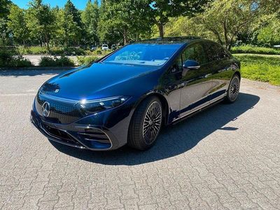 Mercedes EQS450+