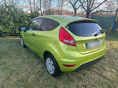 Gebraucht Ford Fiesta 75 PS (55 kW) 2009 Grün Kleinwagen