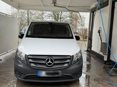 Gebraucht Mercedes Vito 114 PS (83 kW) 2016 Weiß Van