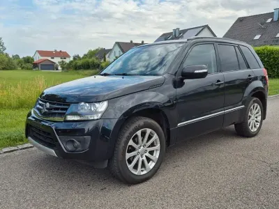 Gebraucht Suzuki Grand Vitara Comfort 169 PS (124 kW) 2013 Schwarz SUV