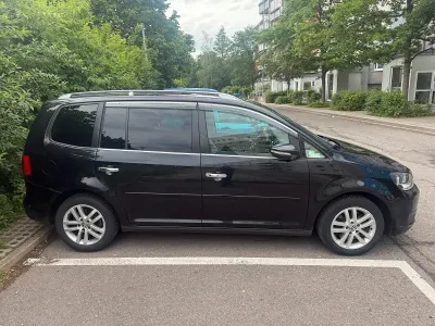 Gebraucht VW Touran 170 PS (125 kW) 2012 Schwarz Van / Kleinbus
