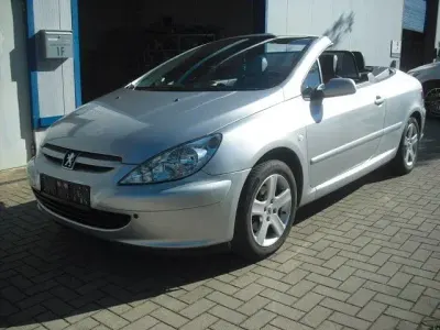 Gebraucht Peugeot 307 CC 136 PS (100 kW) 2005 Silber Cabrio