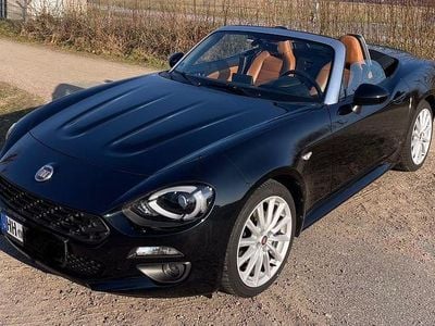 Gebraucht Fiat 124 Spider Lusso 140 PS (102 kW) 2017 Schwarz Cabrio