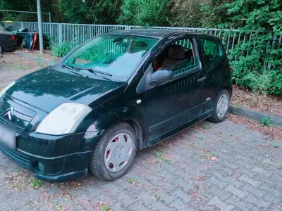 Gebraucht Citroën C2 73 PS (53 kW) 2007 Schwarz Kleinwagen